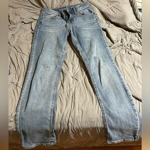 Women’s size 4 REG mid-rise Maurice’s jeans